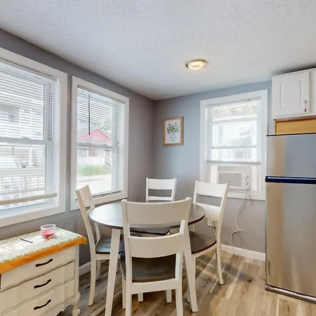 Hampton Beach Hangout & Nancy'S Villa Chambre photo